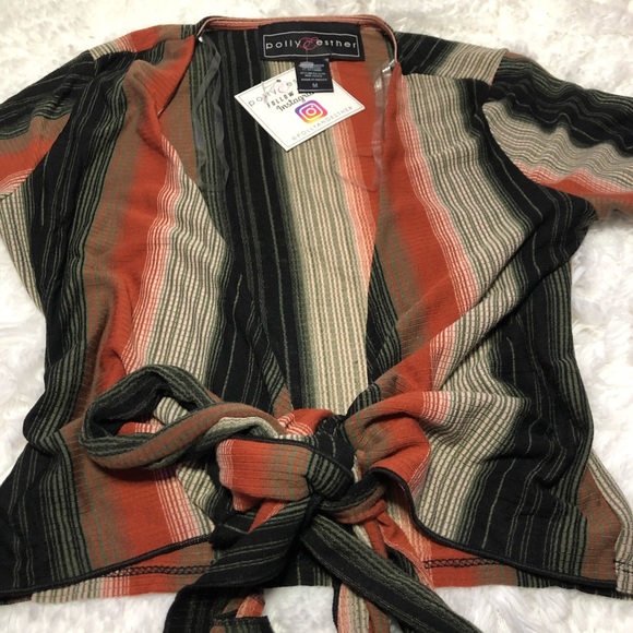 Medium POLLYANDESTHER cropped top - Picture 3 of 5